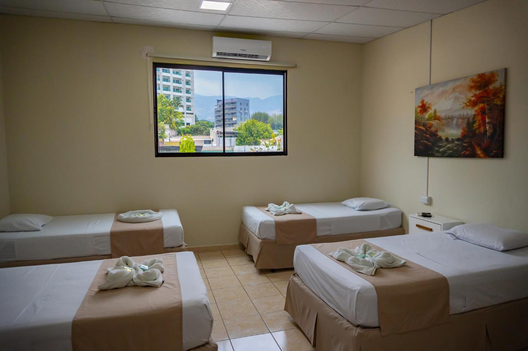 Hotel La Capilla - Suites & Apartments San Benito San Salvador Exteriér fotografie